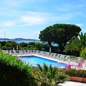 https://hotel-villa-des-anges.fr-provencehotel.com