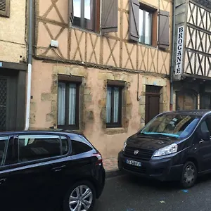 https://chambres-a-nogaro.midi-pyreneeshotels.com